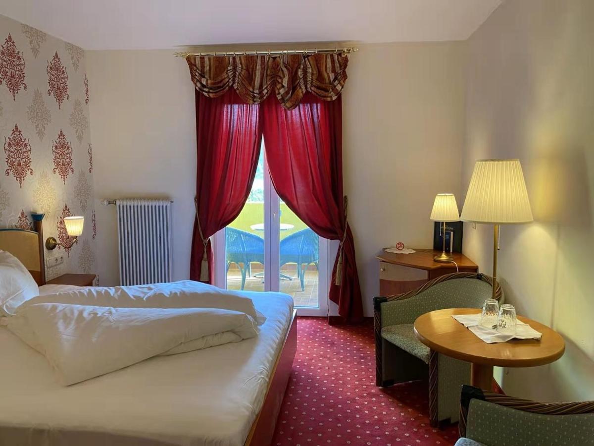 Hotel Kaiser Franz Josef มิลชตัทท์ ภายนอก รูปภาพ