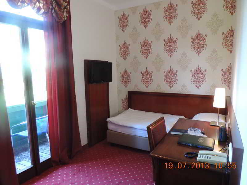 Hotel Kaiser Franz Josef มิลชตัทท์ ภายนอก รูปภาพ