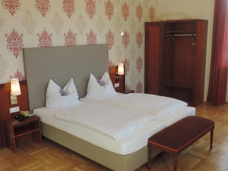 Hotel Kaiser Franz Josef มิลชตัทท์ ภายนอก รูปภาพ